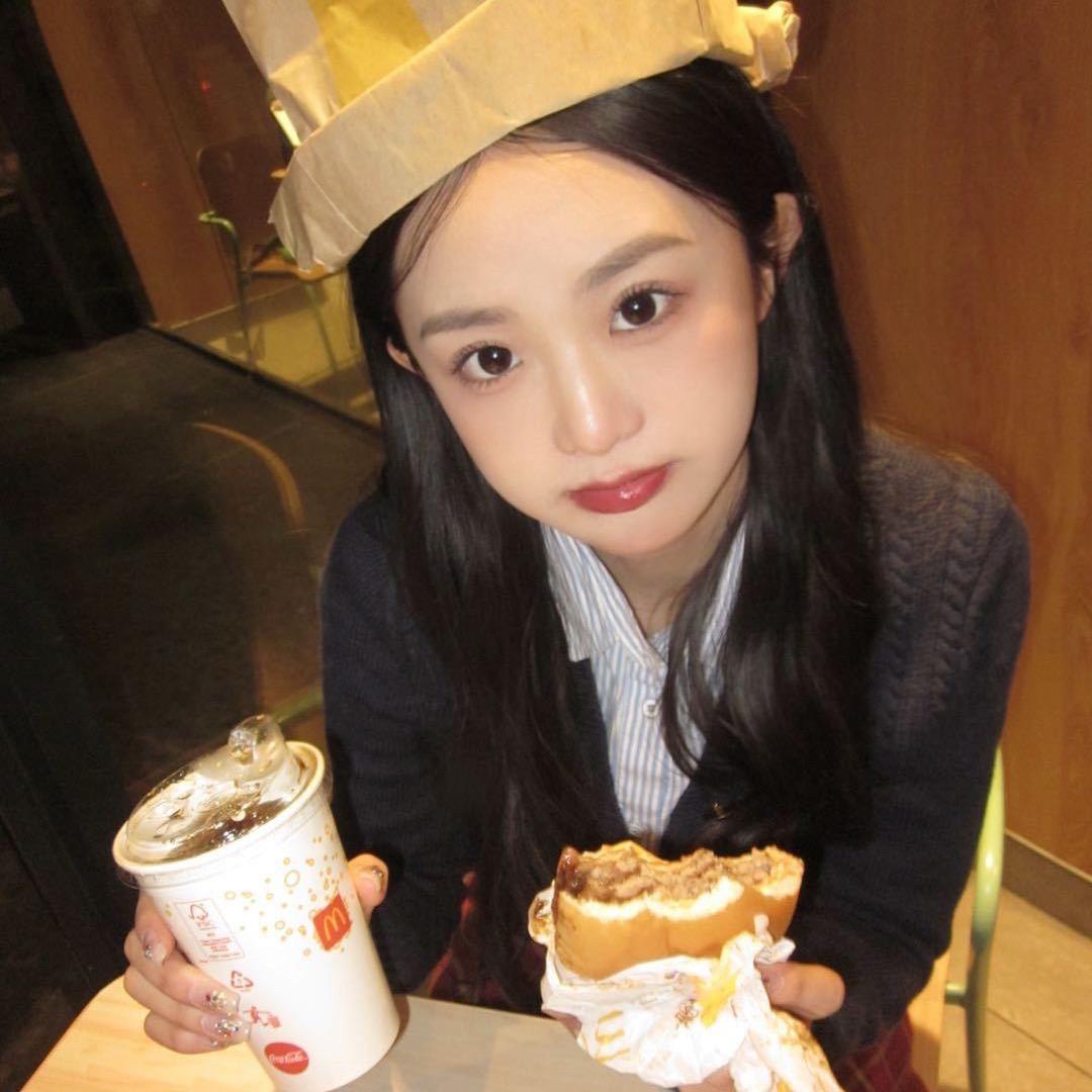 奶思小郭