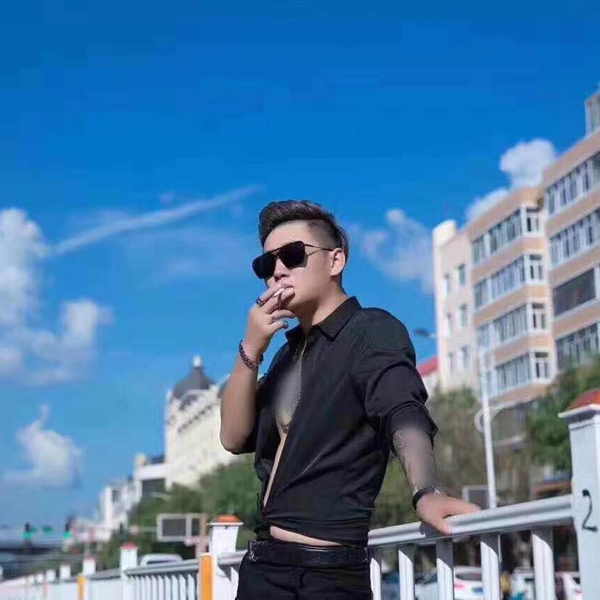 骚龙小哥