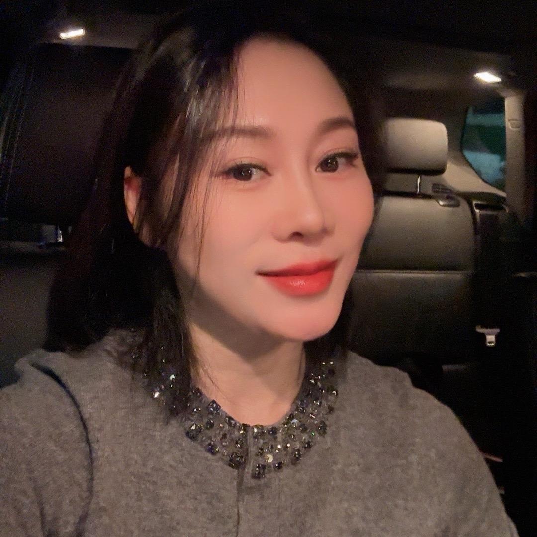 热爱健身的小芳
