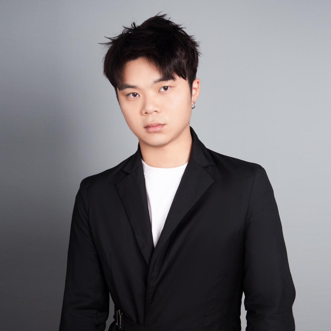 造型师David在武汉！