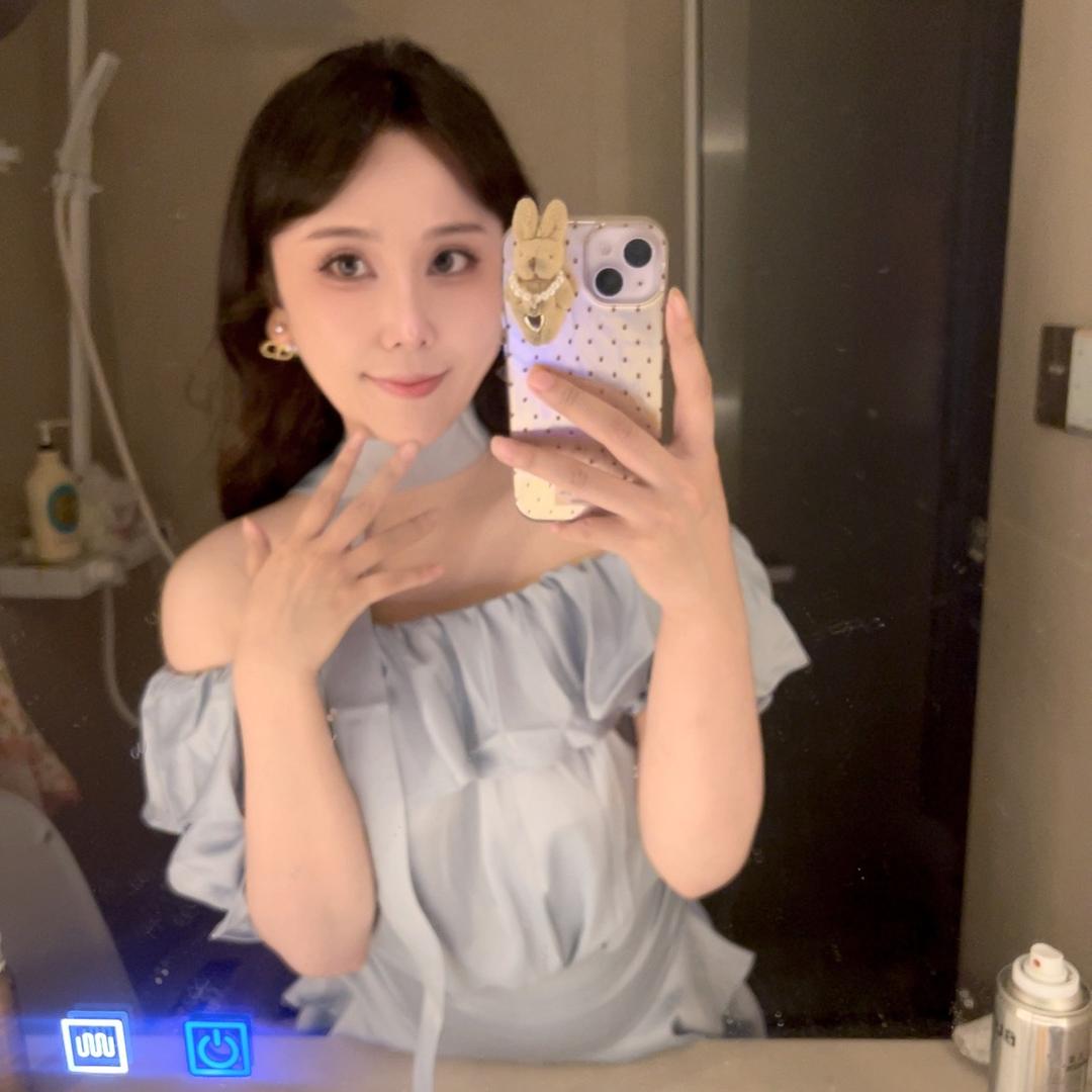 静🎀