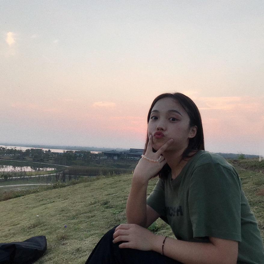 爱吃宵夜的胖玲