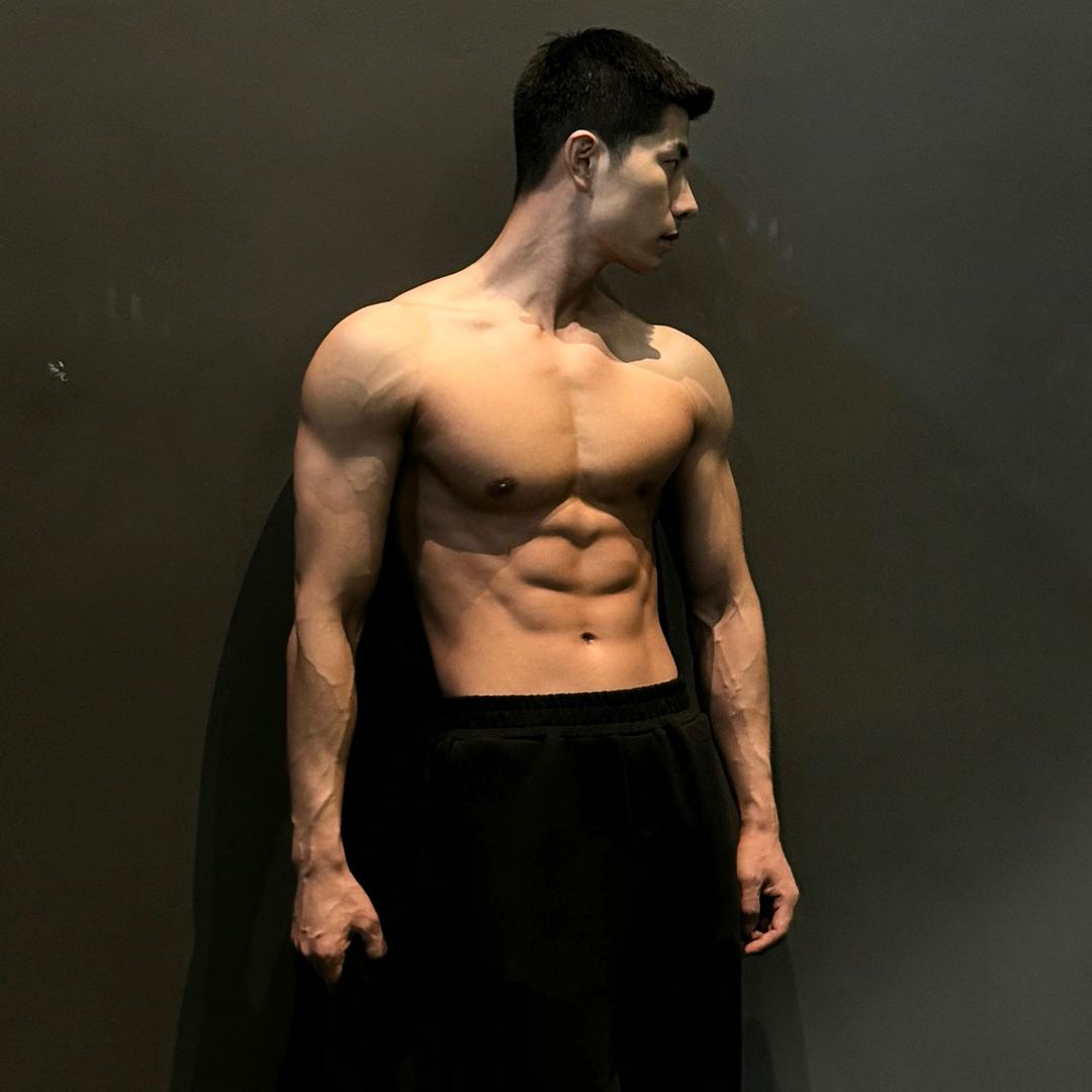 型男张