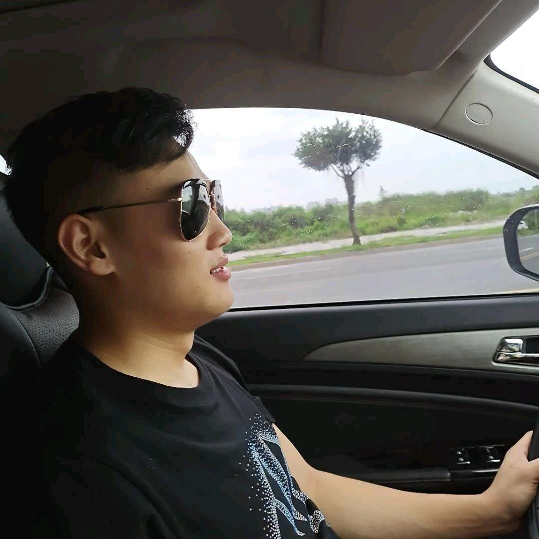 再见都是陌生人