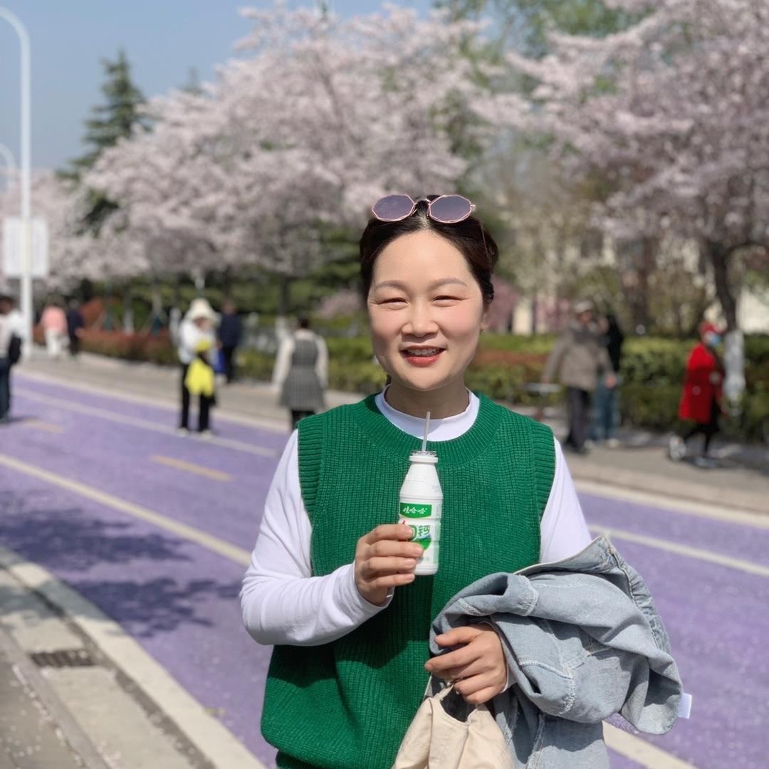 娟娟—小妮汉堡