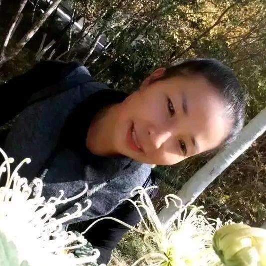 𣇈芳老池退休生活