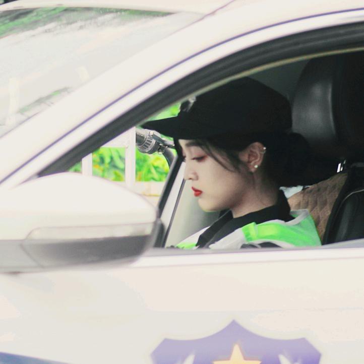 你继续说我在听