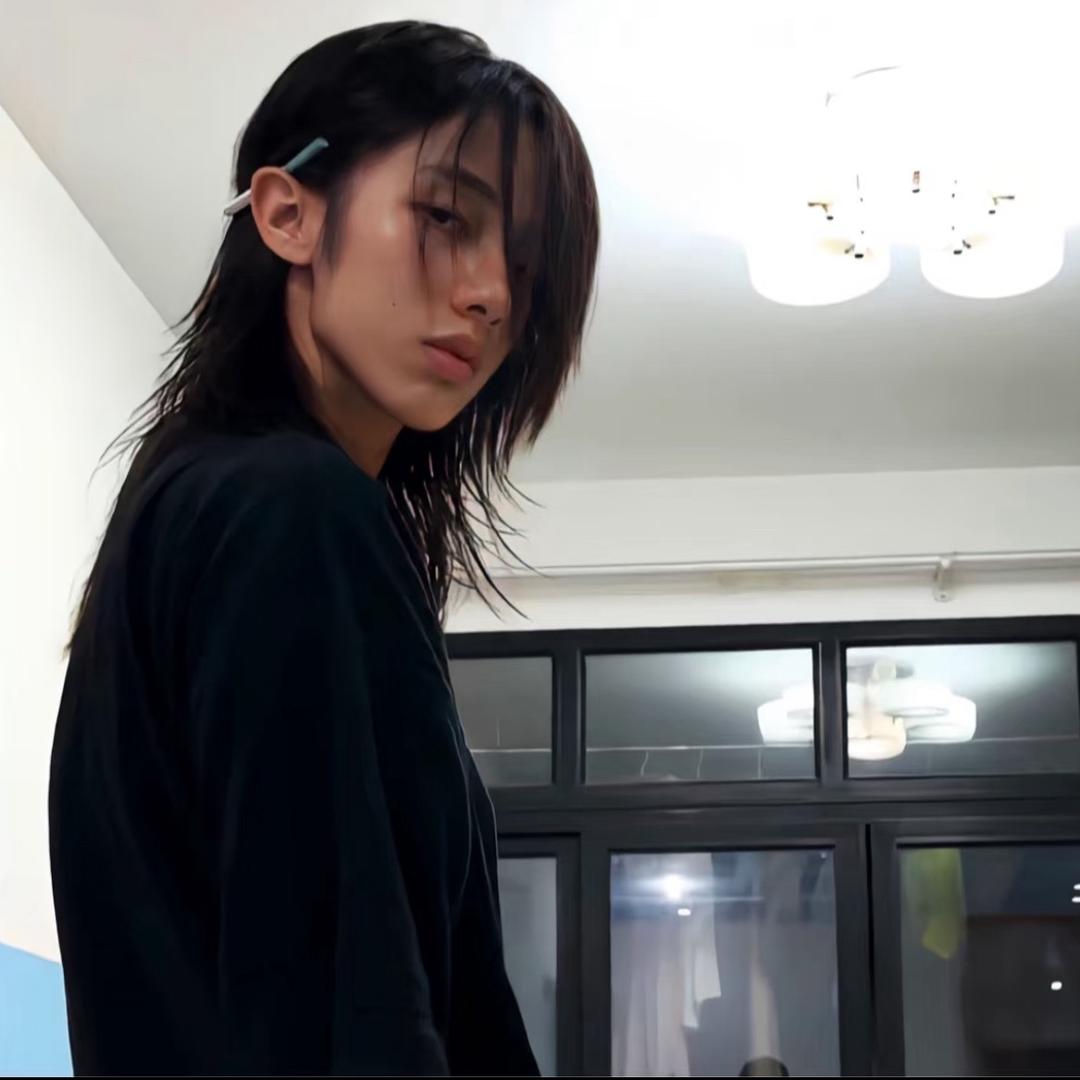 此女绝望杂食cp乱炖。