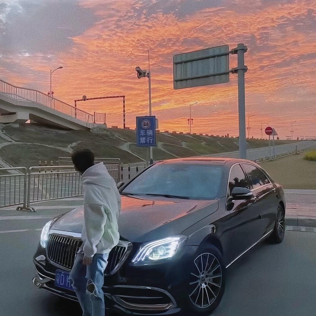 骑着蜗牛追导弹