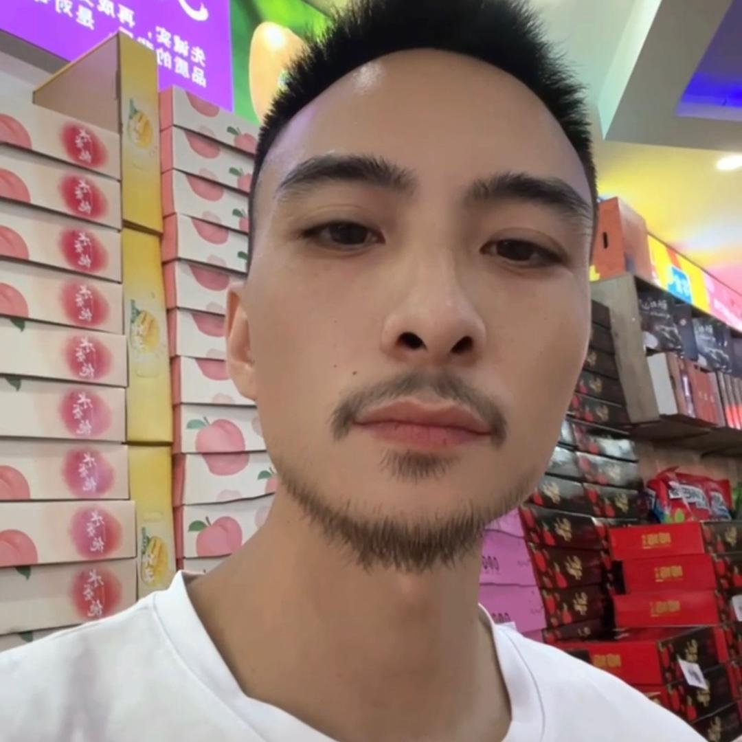 联心果品小拉总