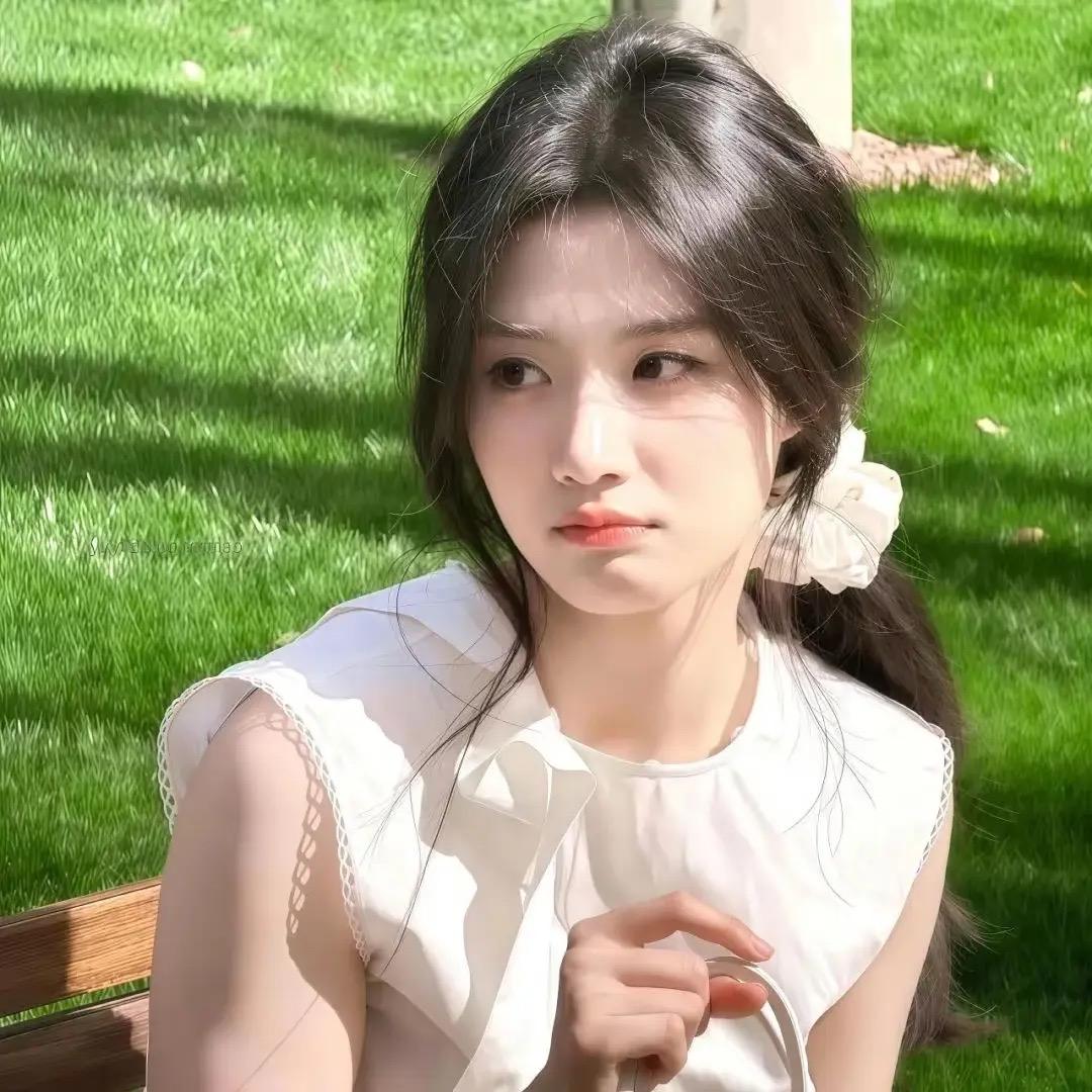 凌晨一点的猫🐱