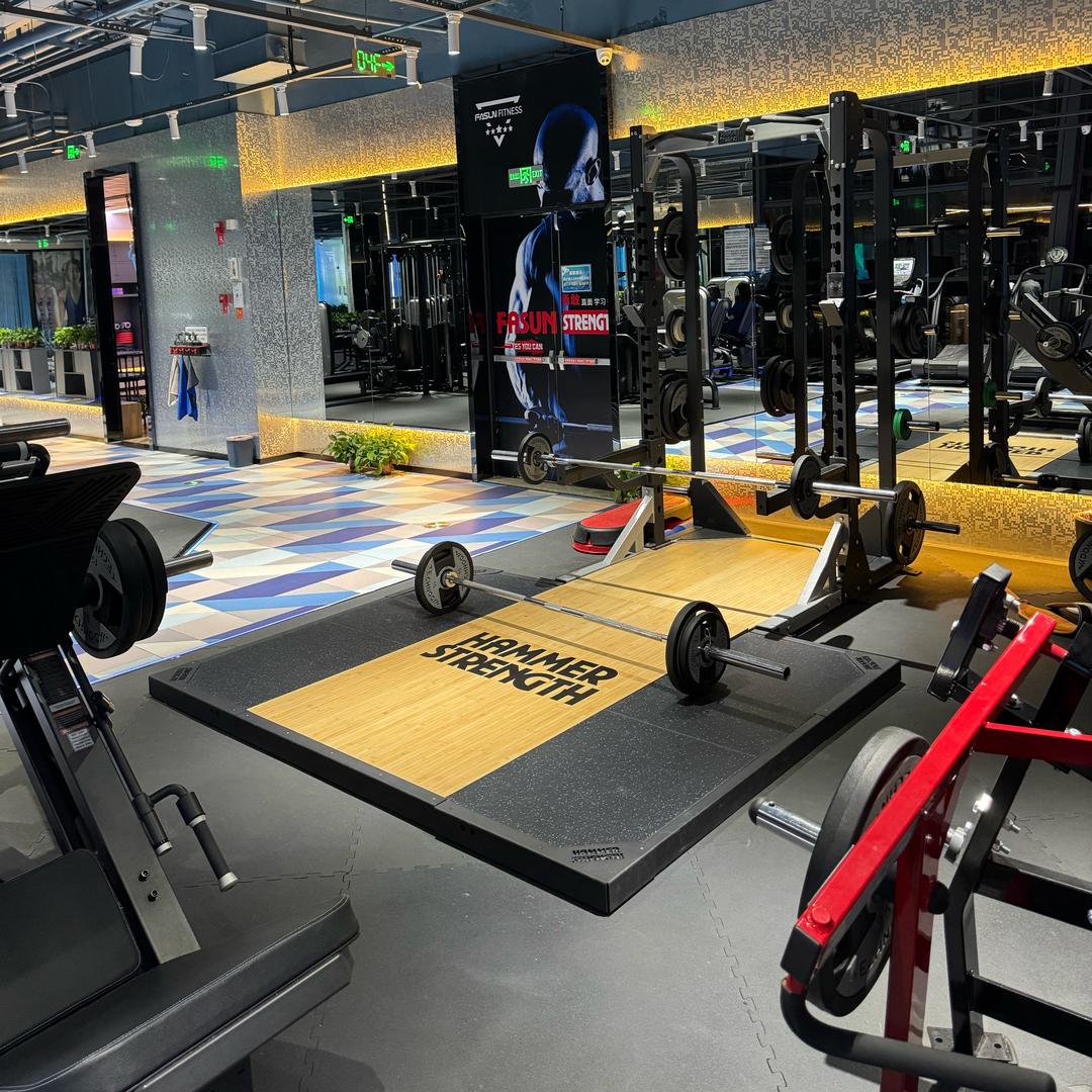 风尚锐体游泳健身破破