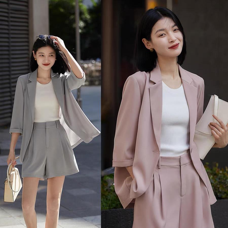 萧颜品牌折扣女装清清清