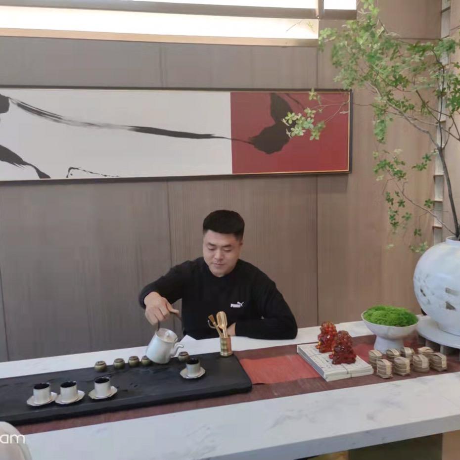 李先生