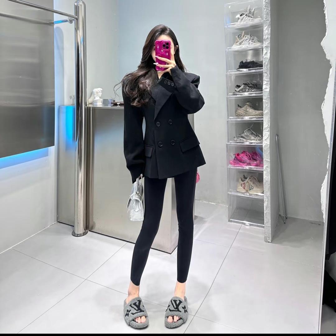 aa-