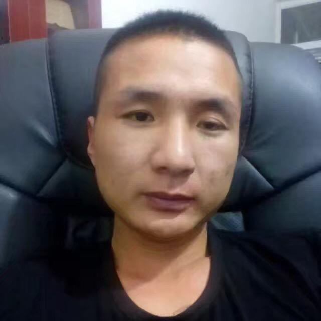 小亮头像