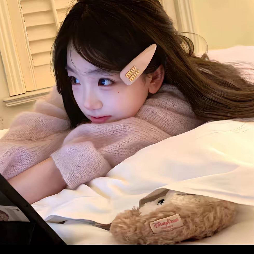 ，