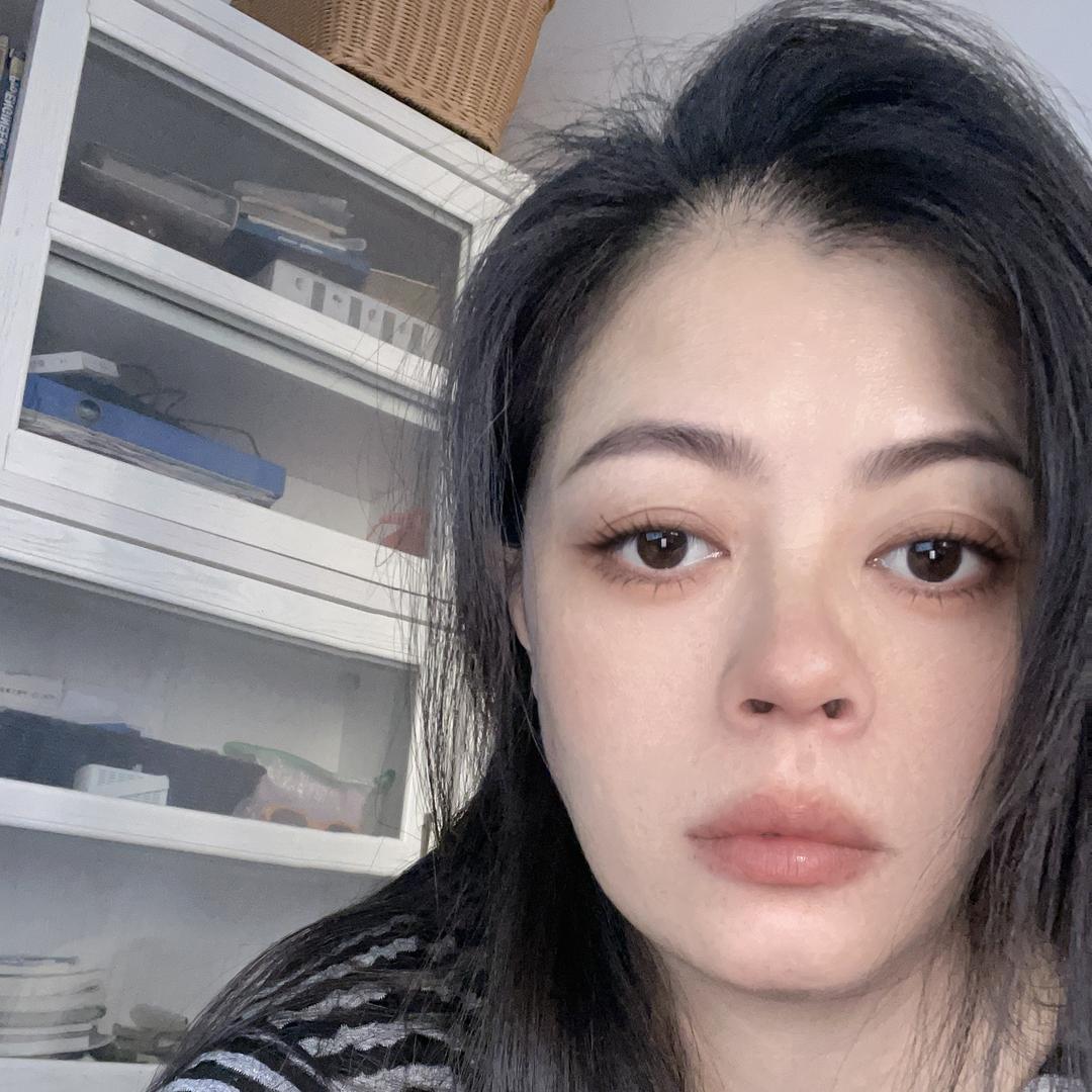 哈喽李姐姐