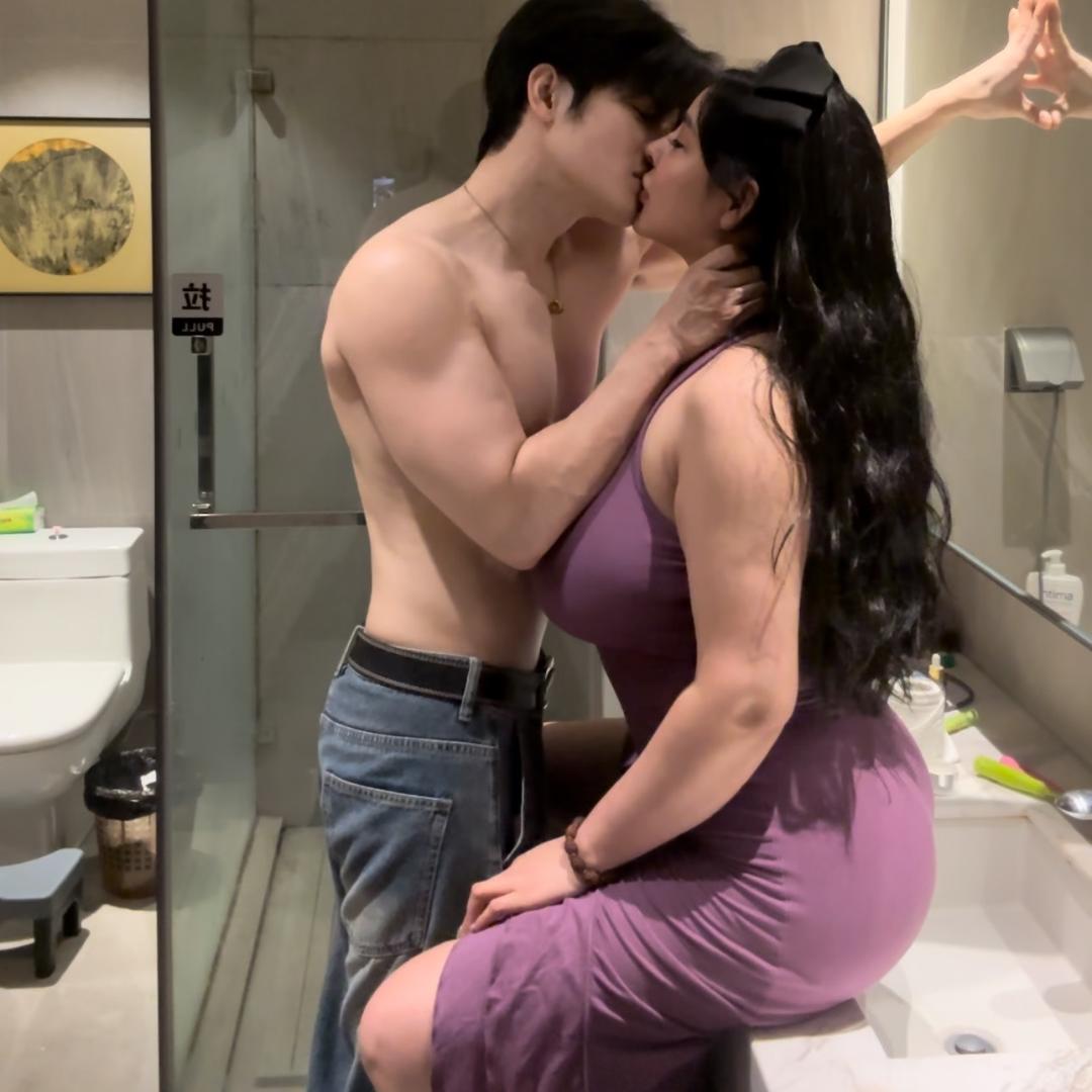 蒋蒋的佳佳
