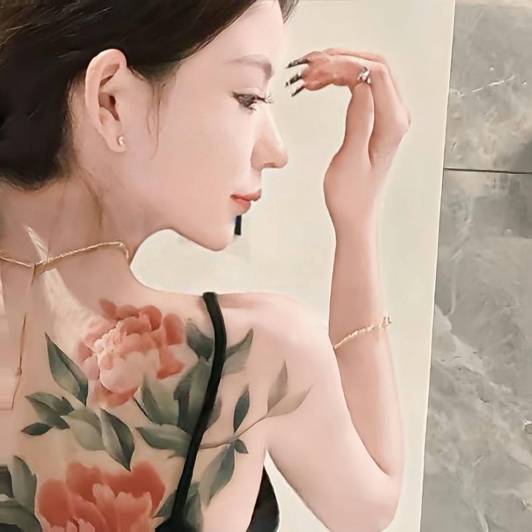 雯.