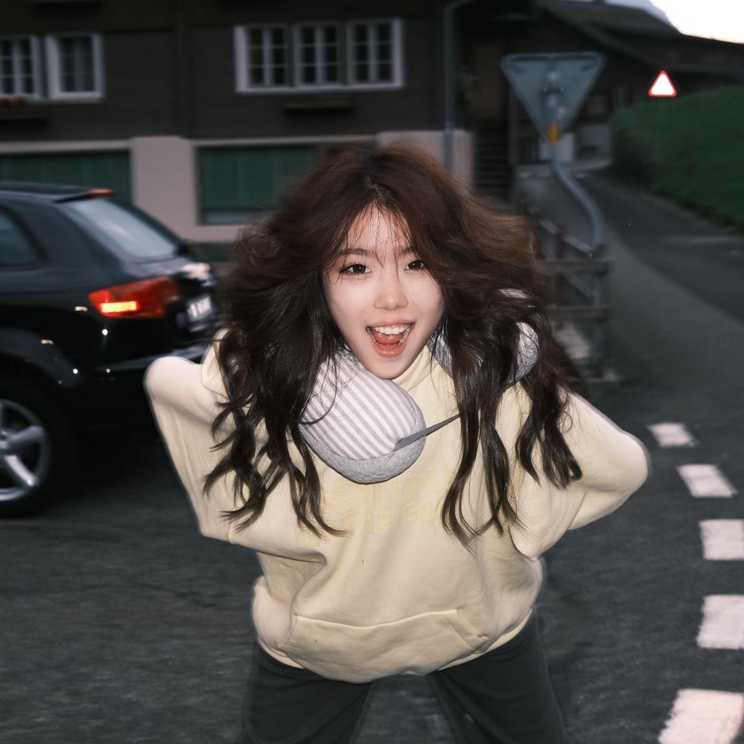 尹千金精致穿搭