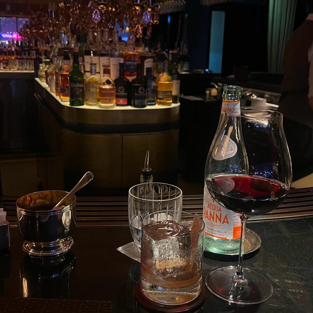 澳门🇲🇴酒庄张总