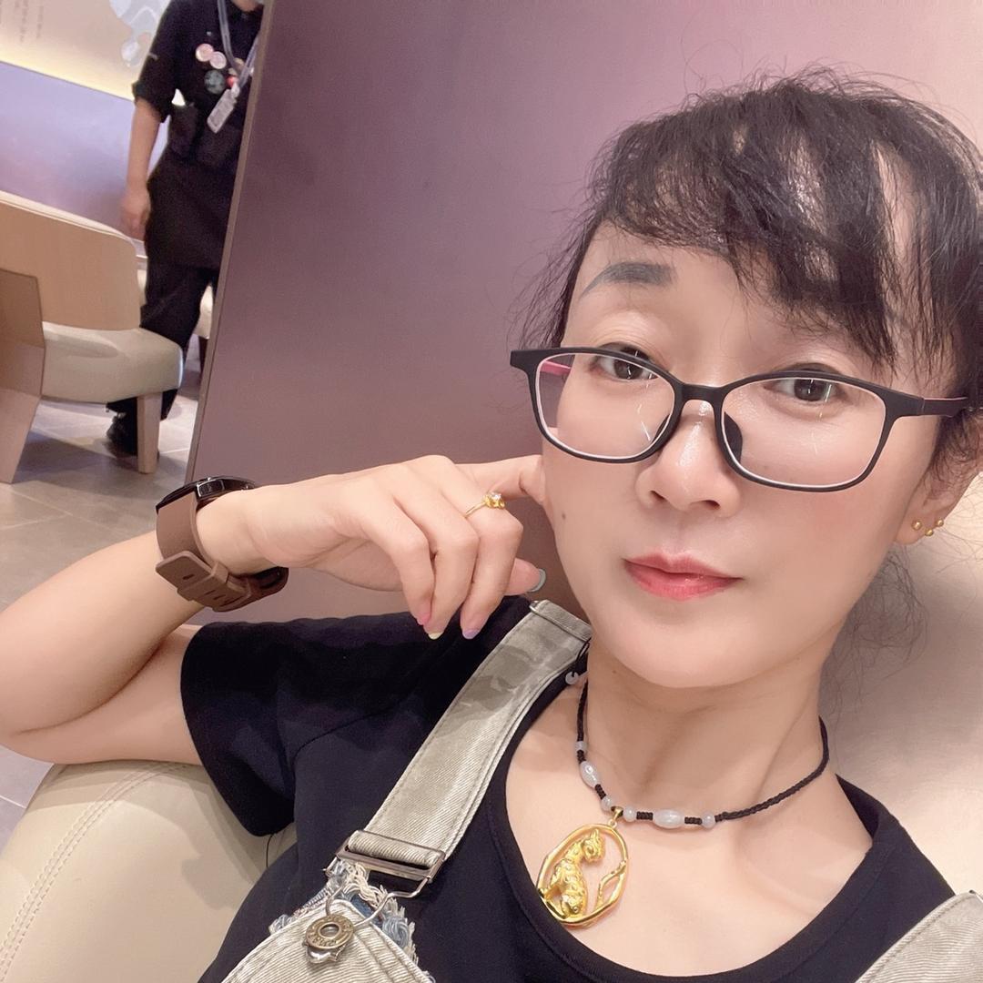皇后👑缪丝女神