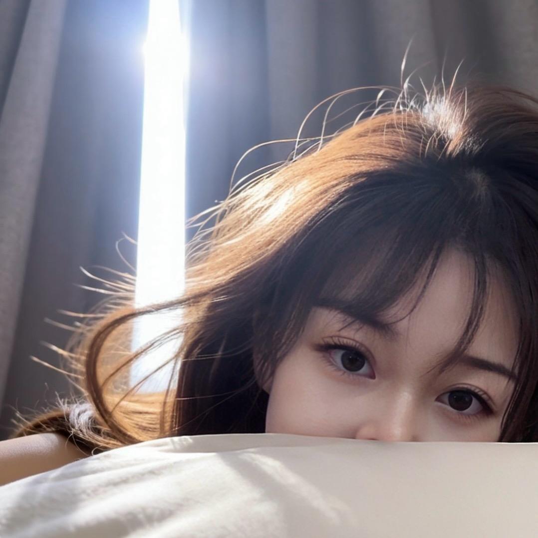 @丽