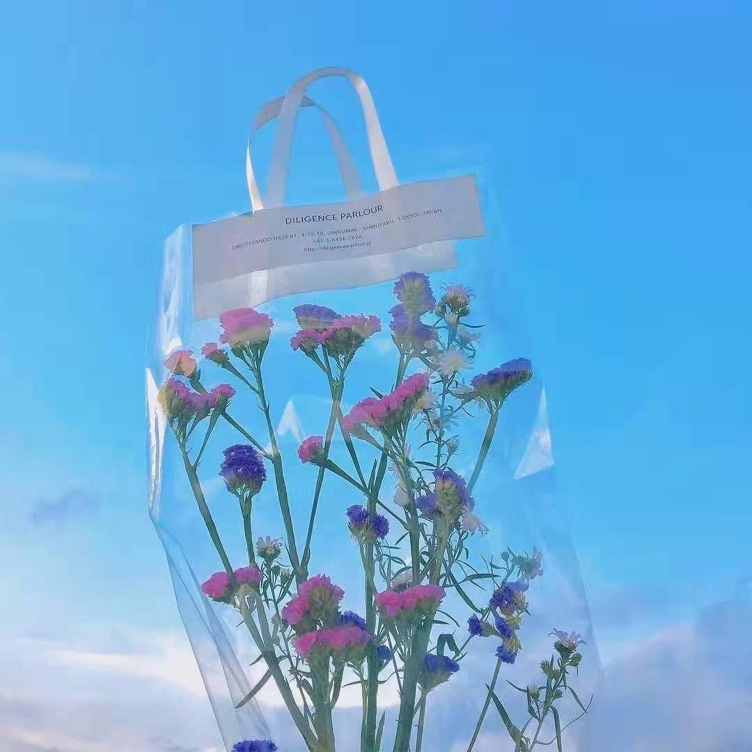 绮宝头像