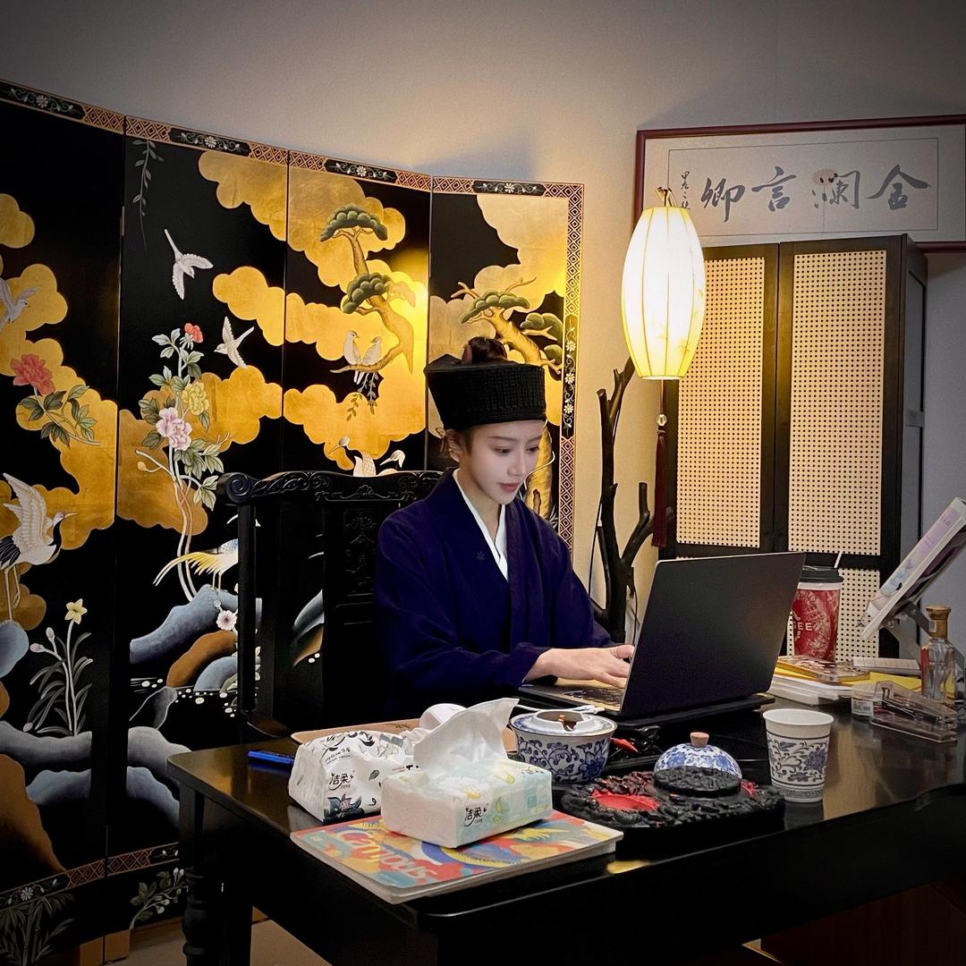 金澜言卿