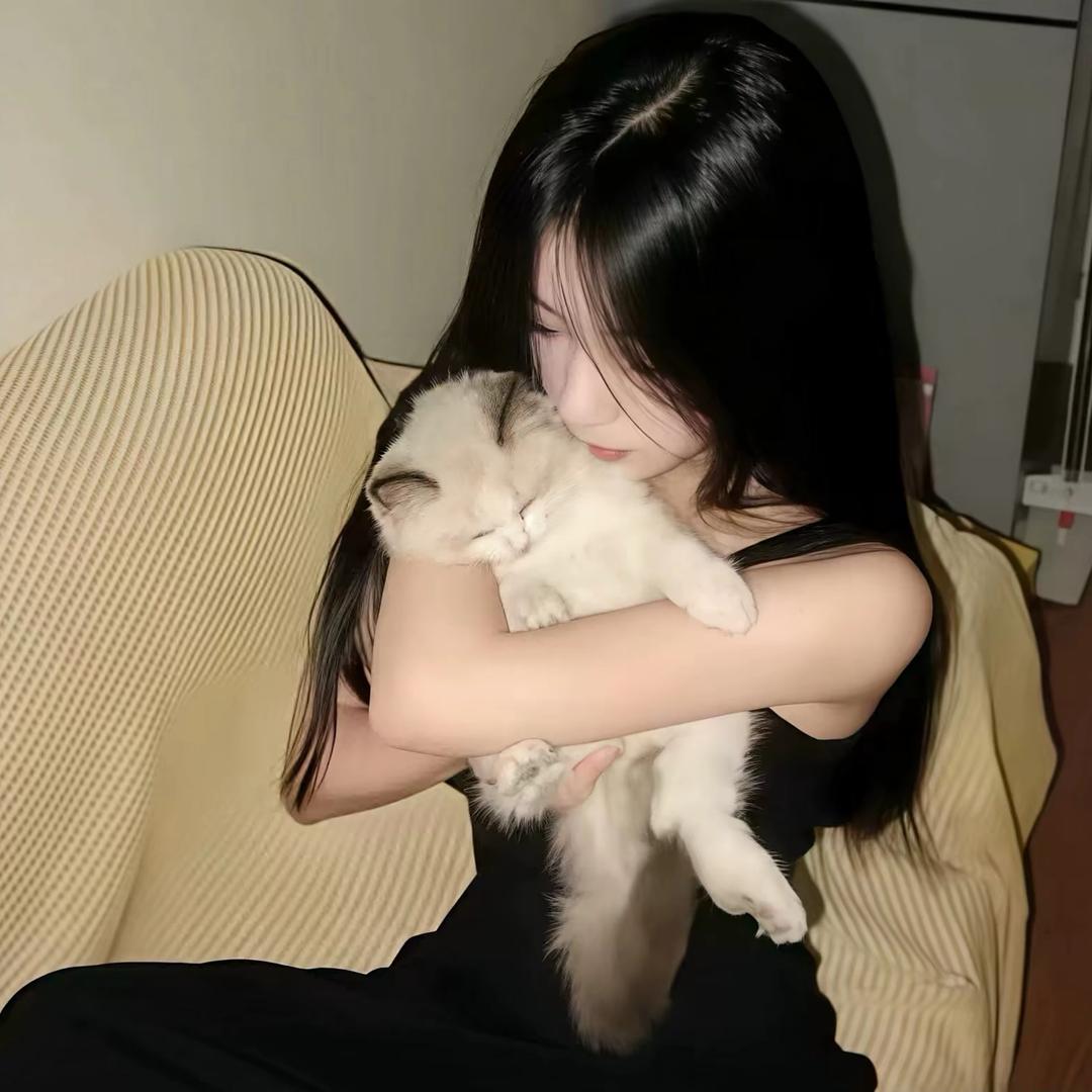 小小怪下士.