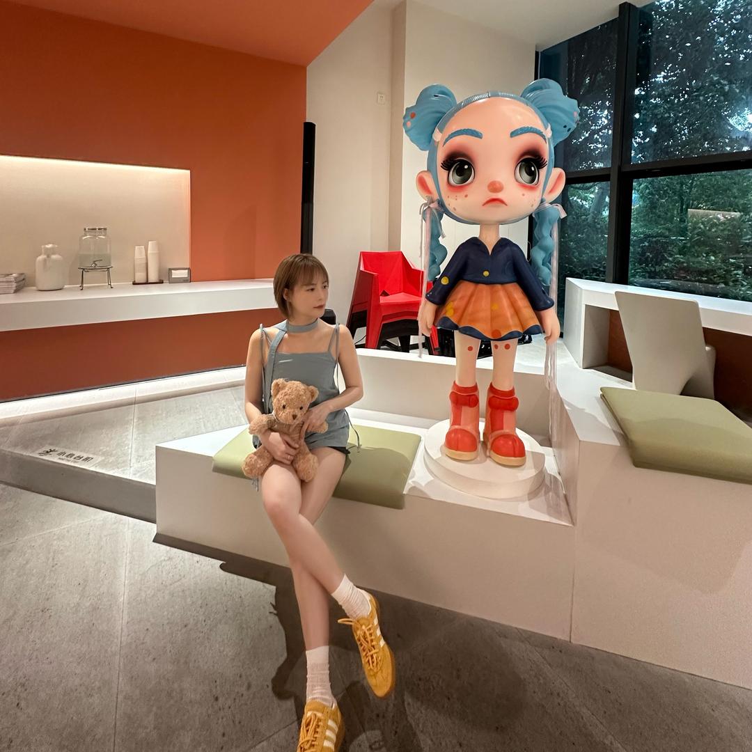 小黑