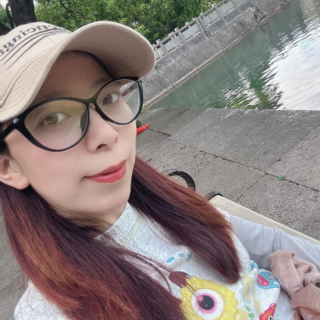 俏俏美👩‍🦰