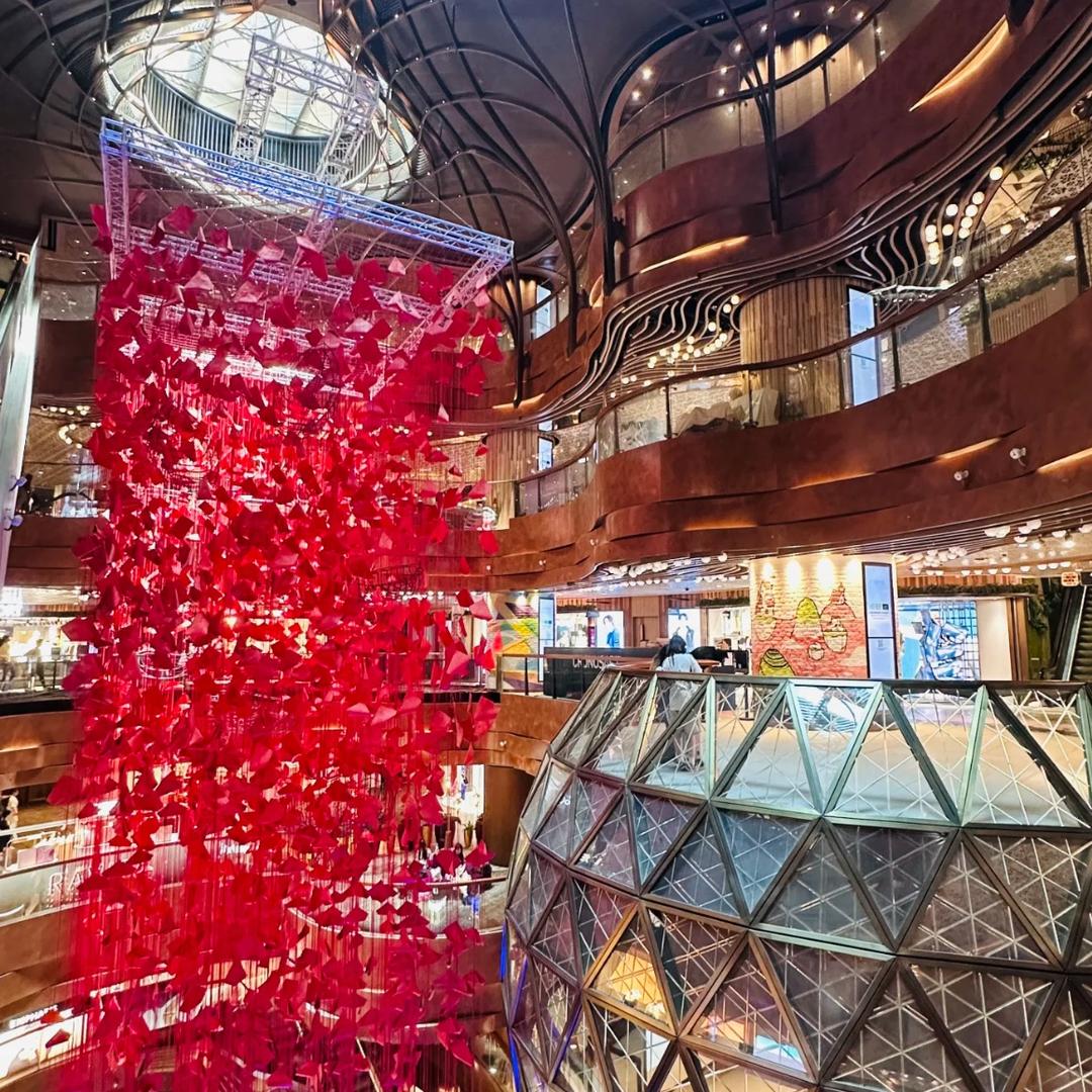 全球奢品大降价