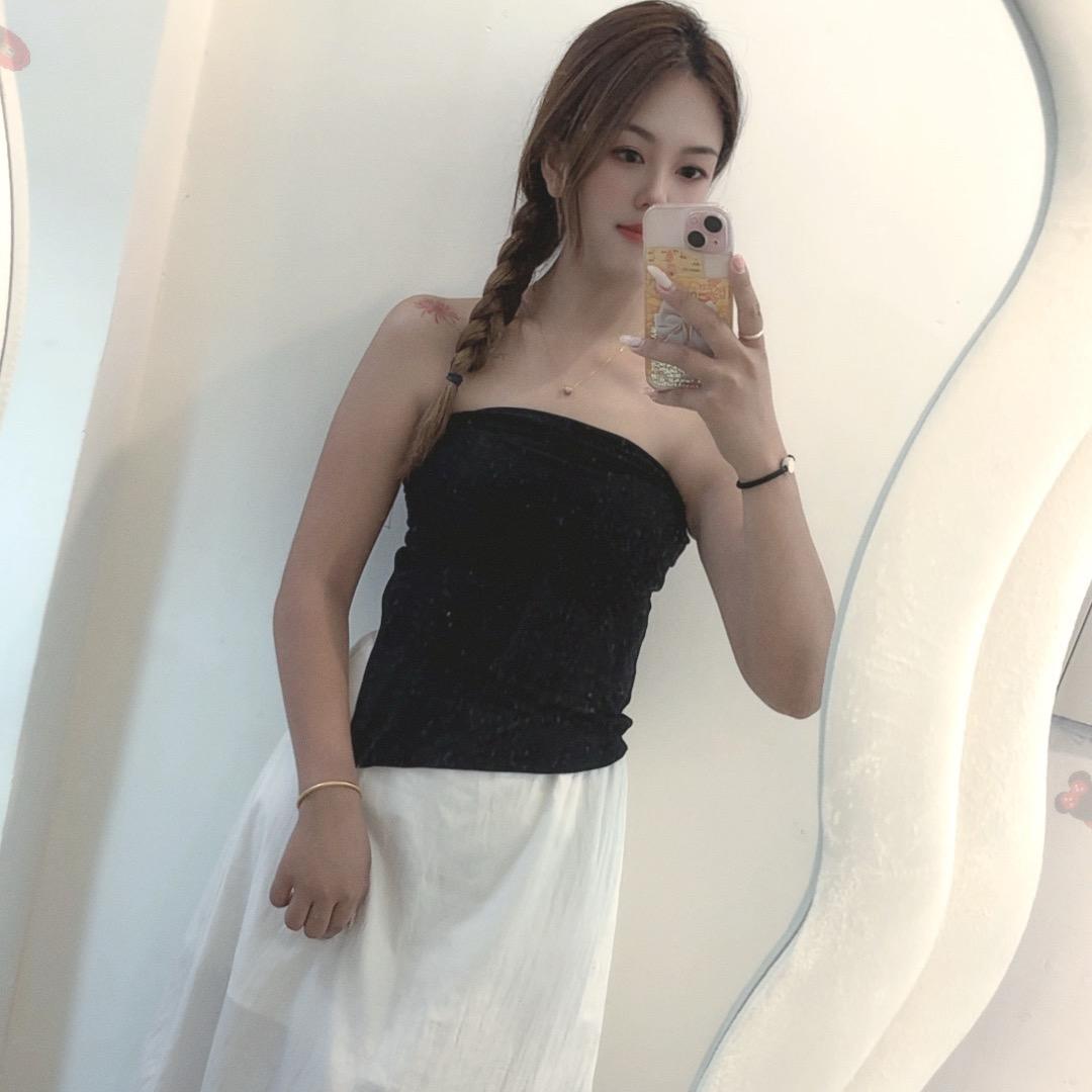 不完美女孩👧🏻  (连赞拉黑)