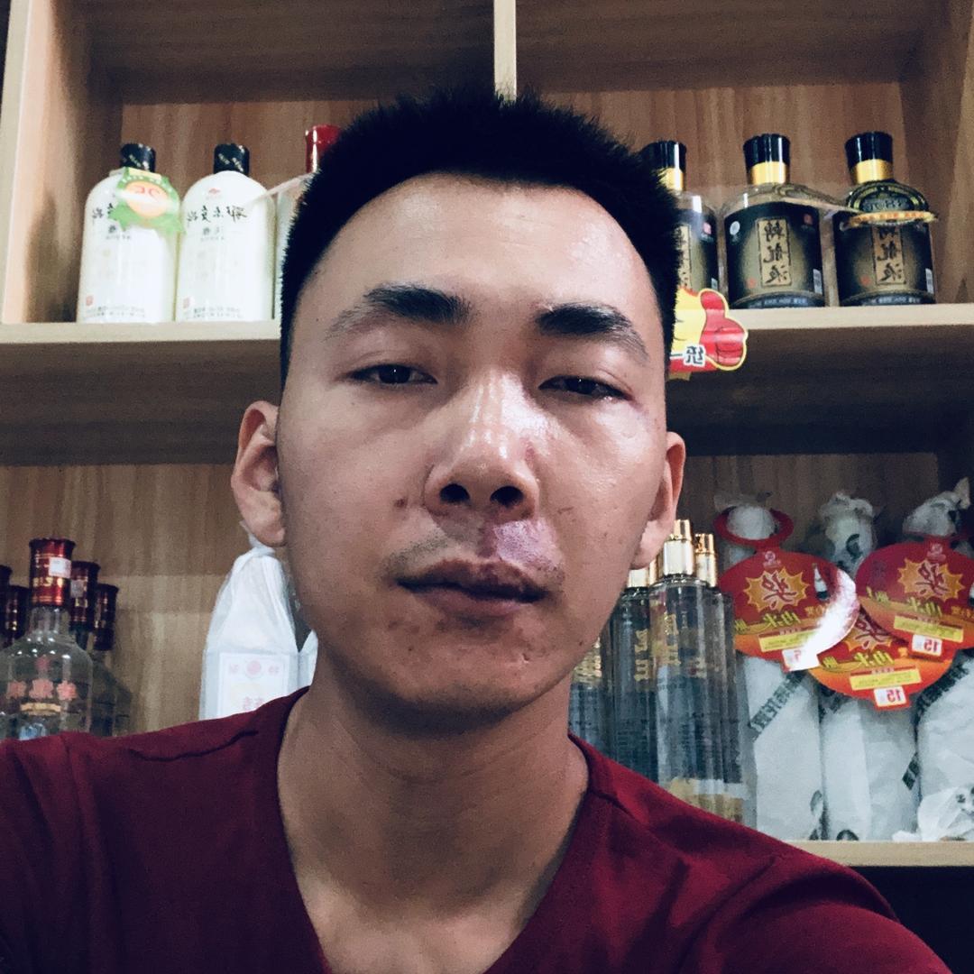 张扬_