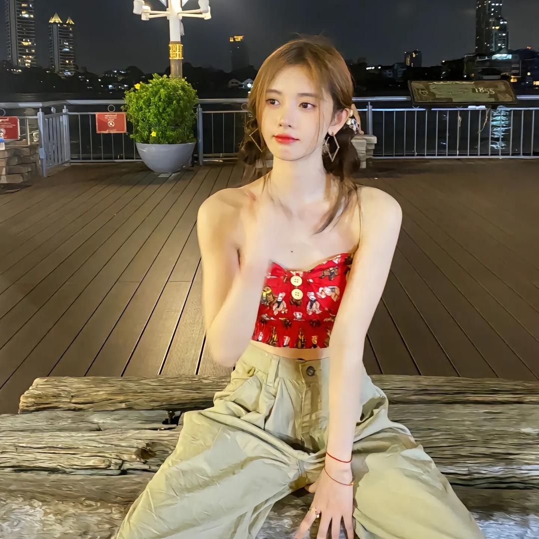 第一页第八页序