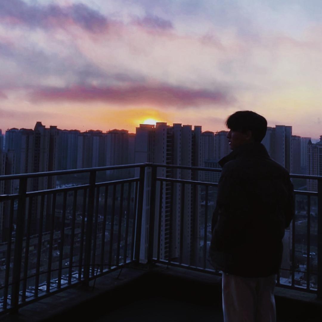 暴躁青来