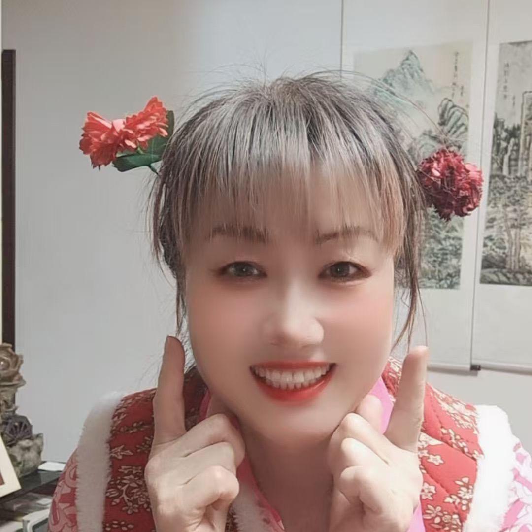 努力的彬彬