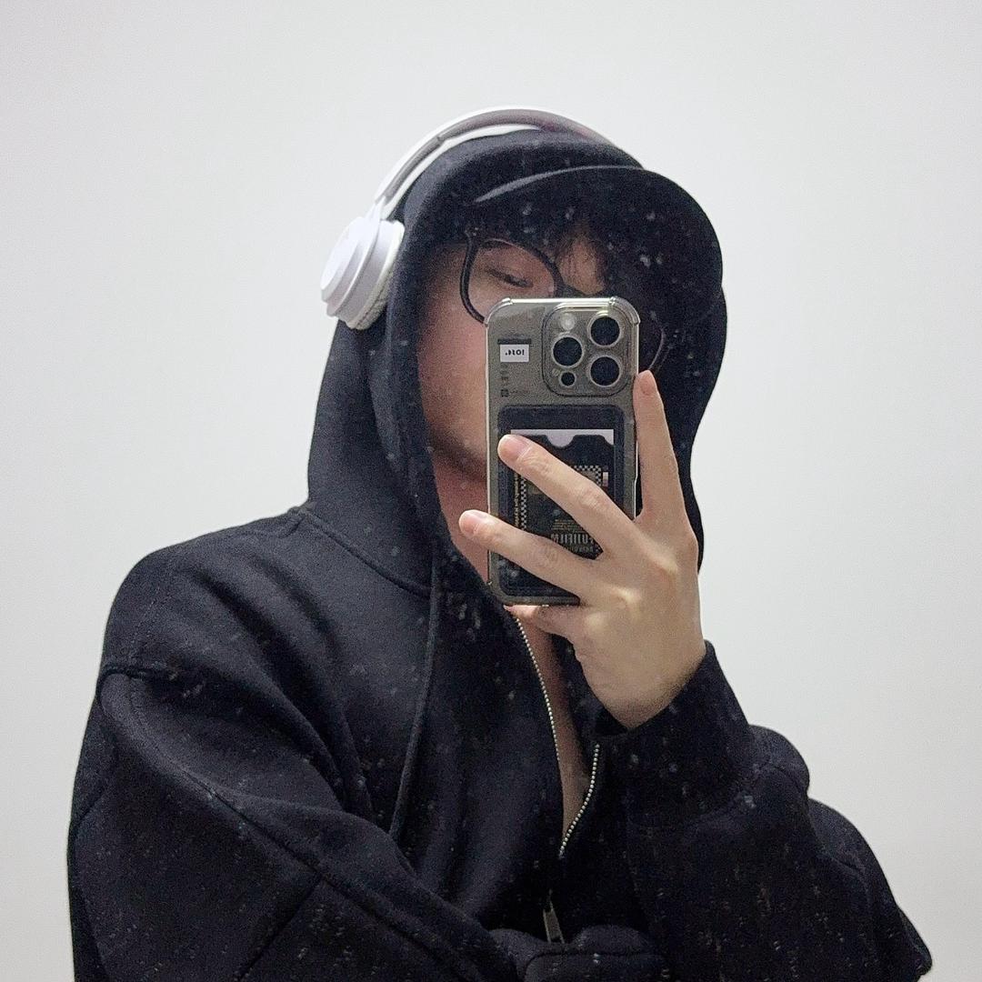 嘘．