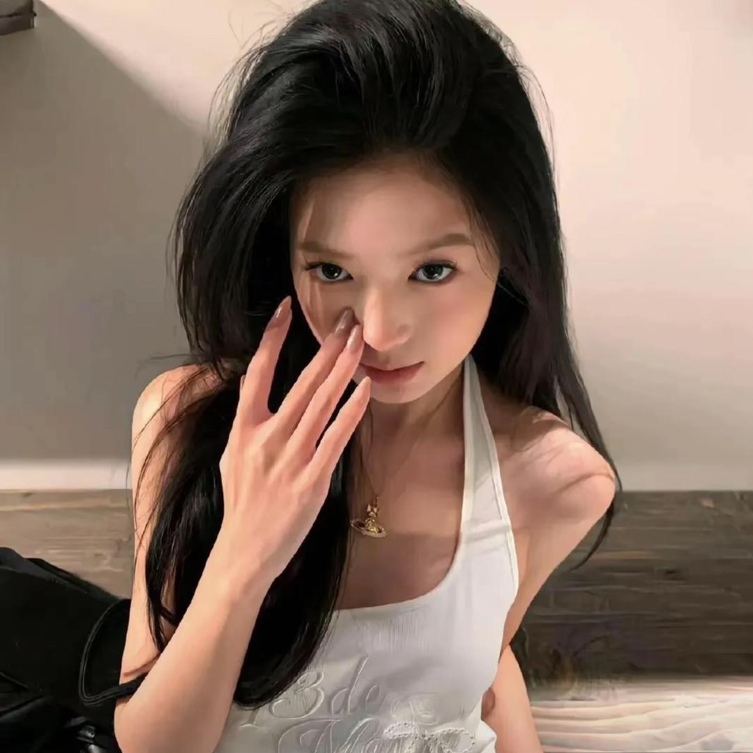 -泡芙小姐