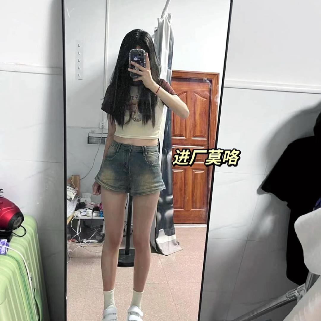 电子厂版倪妮