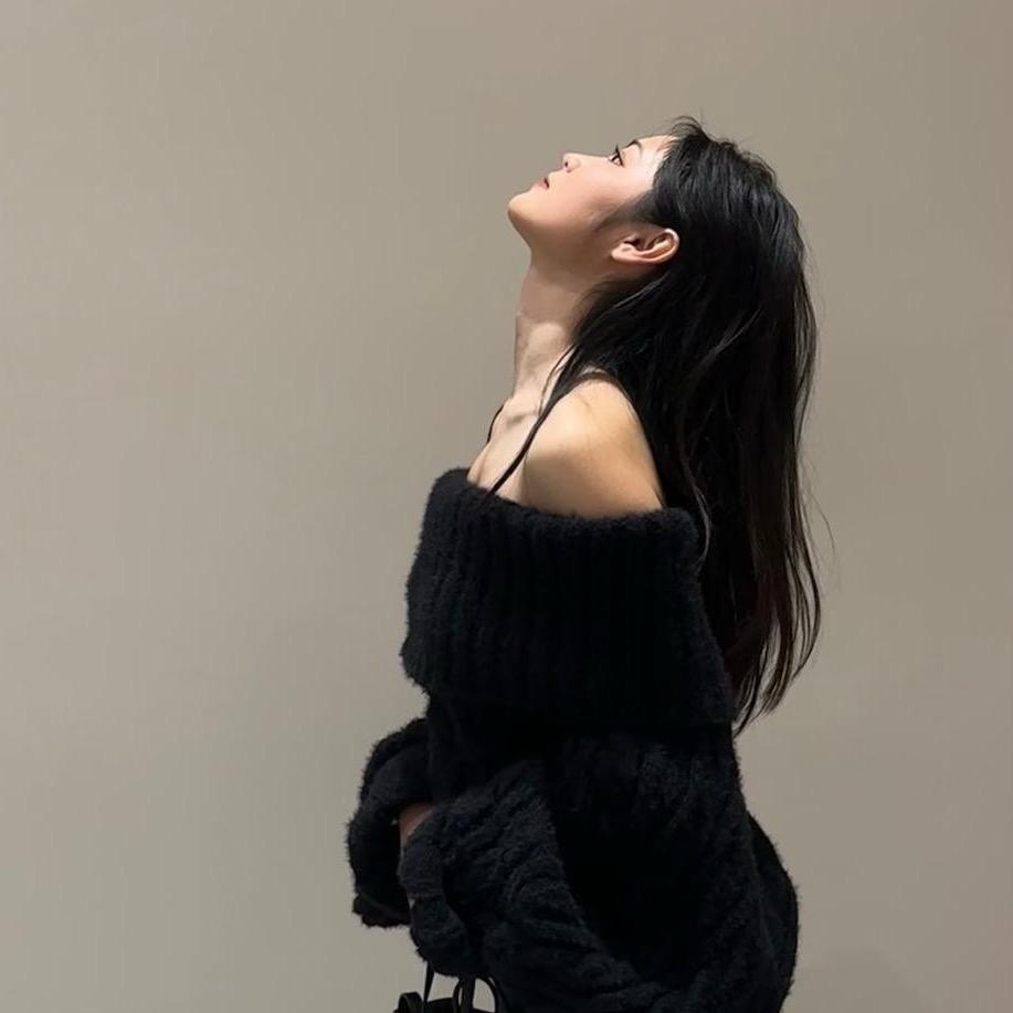 年 .