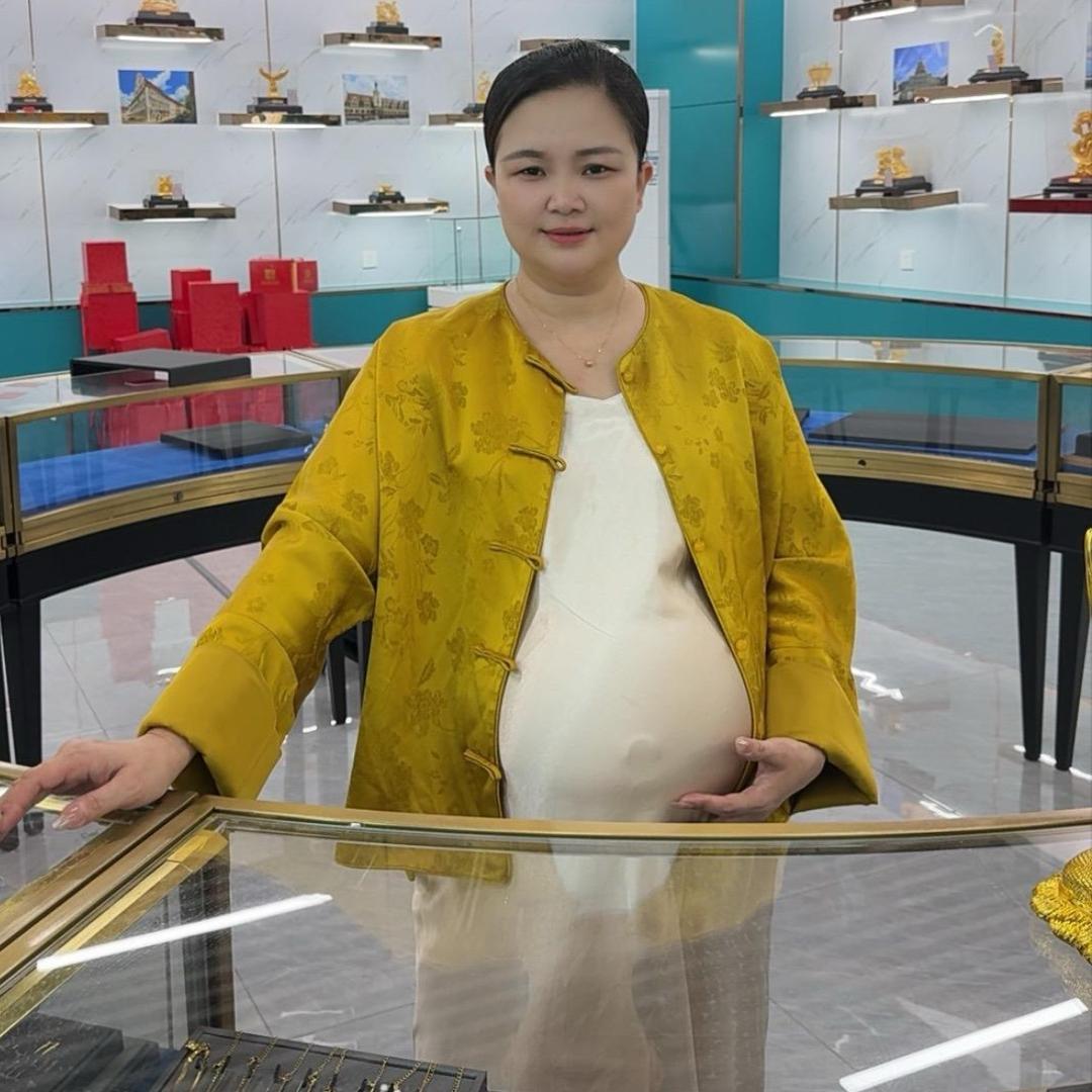 周大老板娘🌍供应链