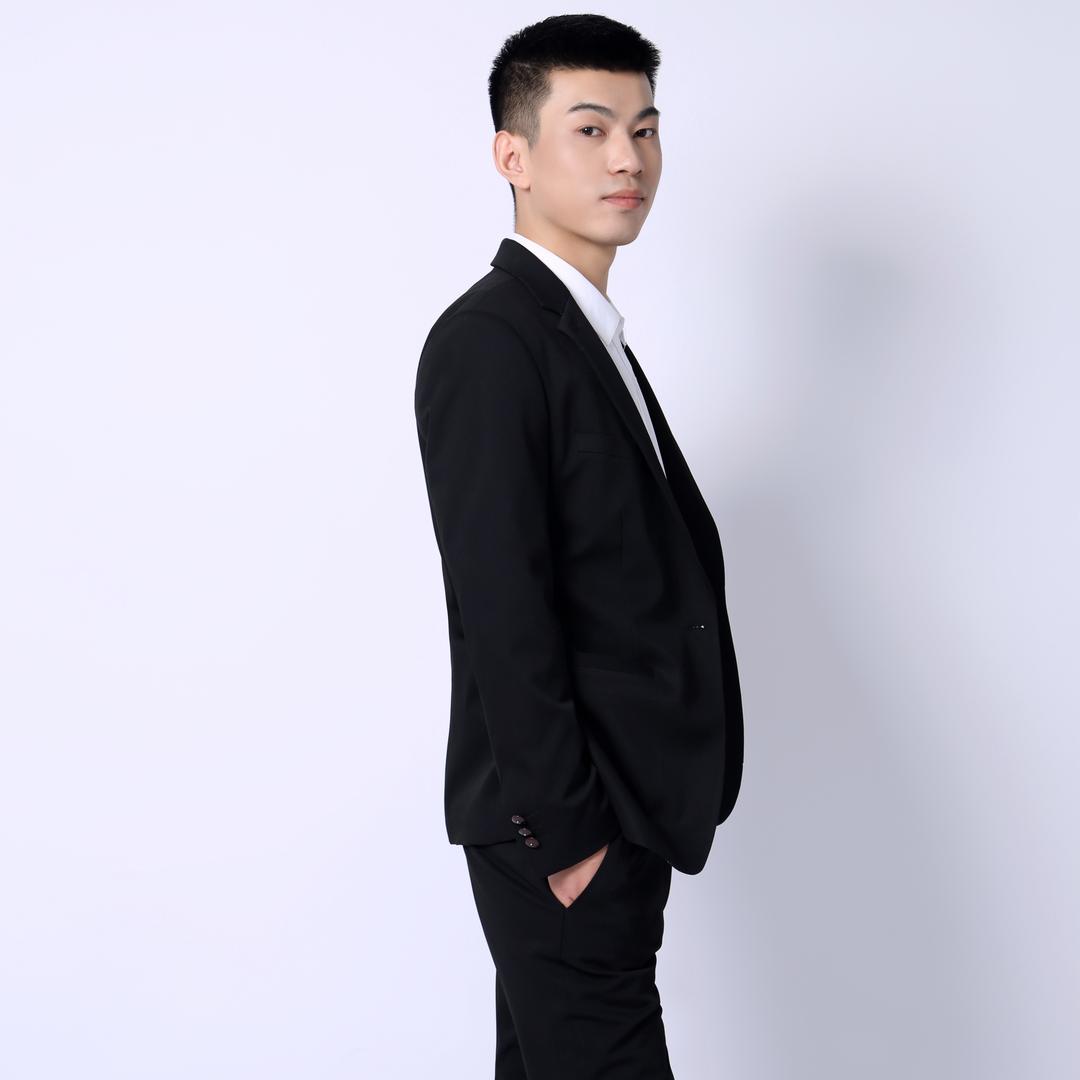 太原设计装饰小孔