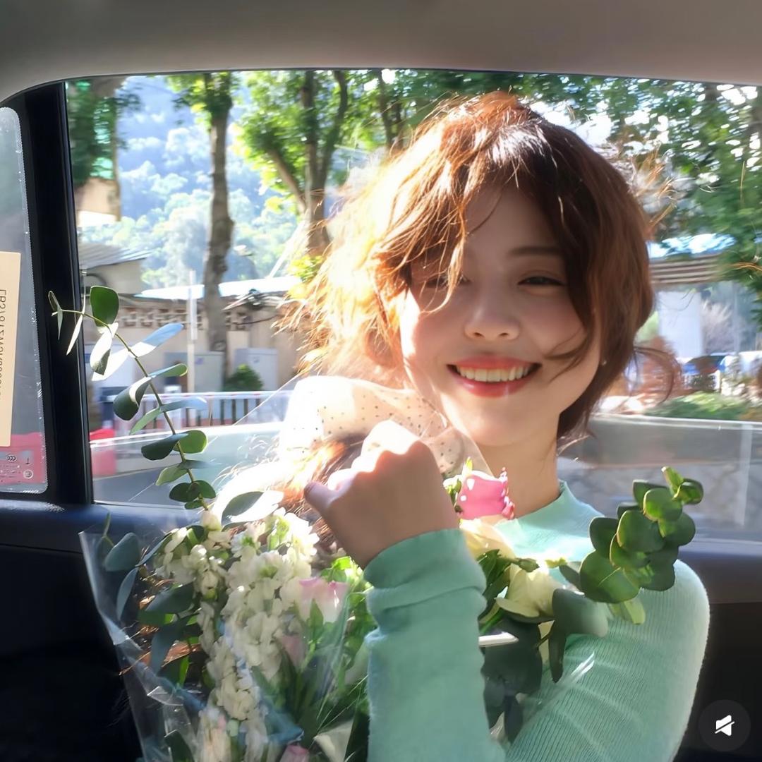 超爱笑的婷婷老师