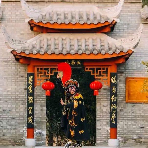 李艺·变脸耍牙@抖音