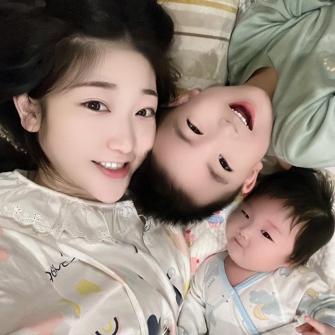 Abby婷大大