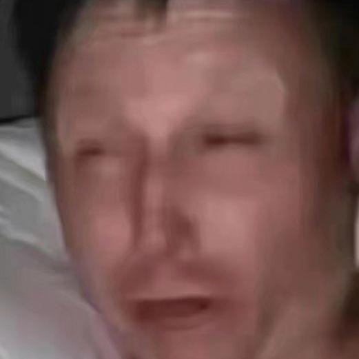 叶某某（回复不了评论有事私信