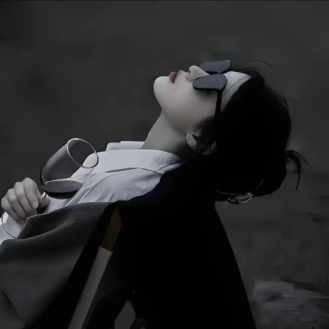 💕申 懒腰¹⁹⁹⁵